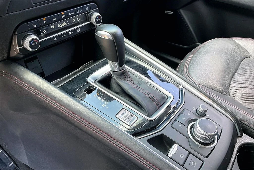 Used 2025 Gray Mazda 2.5 S Carbon Edition image 12