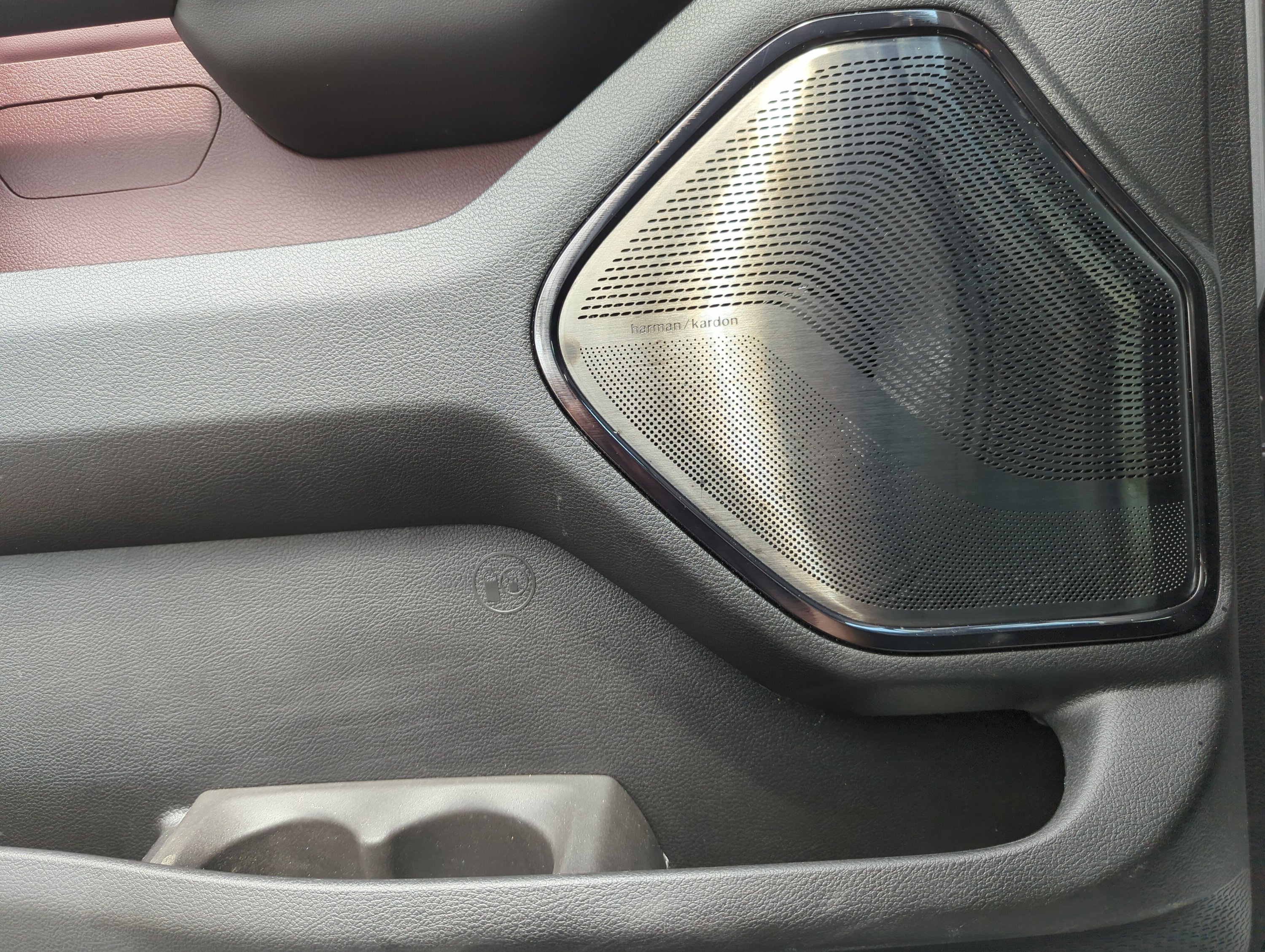 Used 2025 Billet Silver Metallic Clearcoat Ram Limited image 23