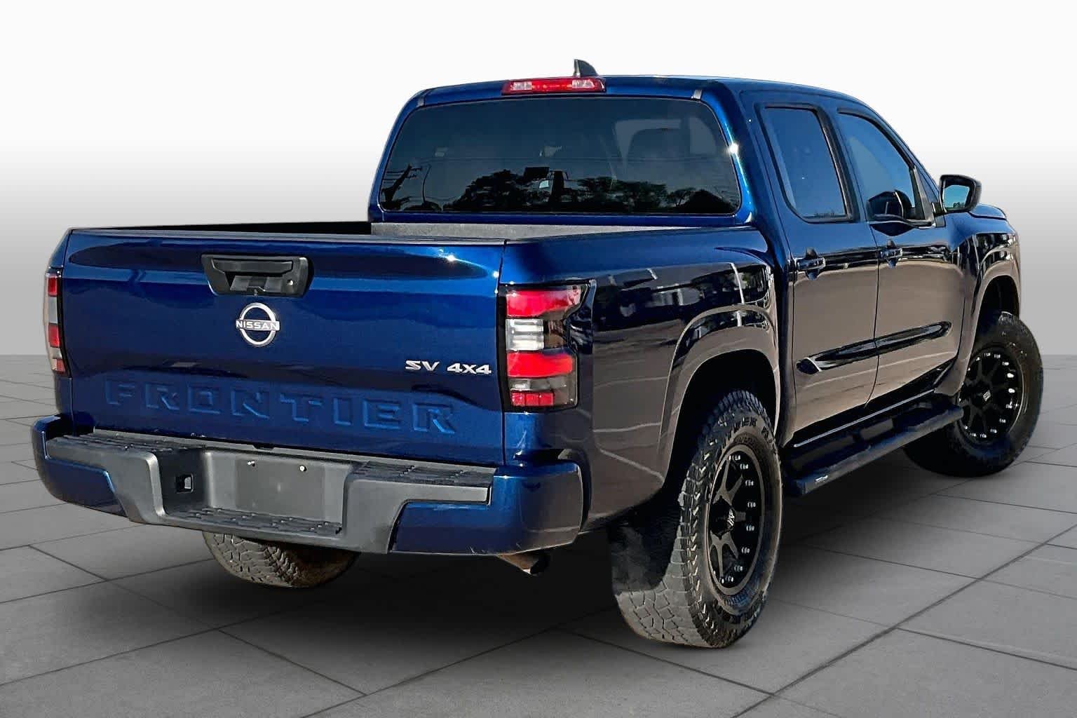 Used 2023 Deep Blue Pearl Nissan SV image 13
