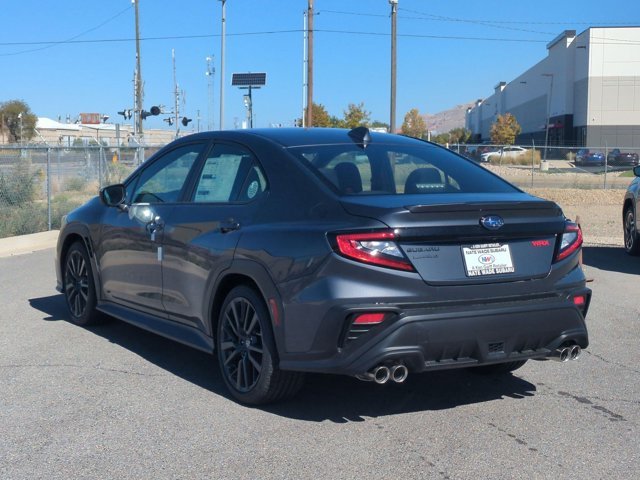 New 2026 MAGNETITE GRAY METALLIC Subaru Premium image 5