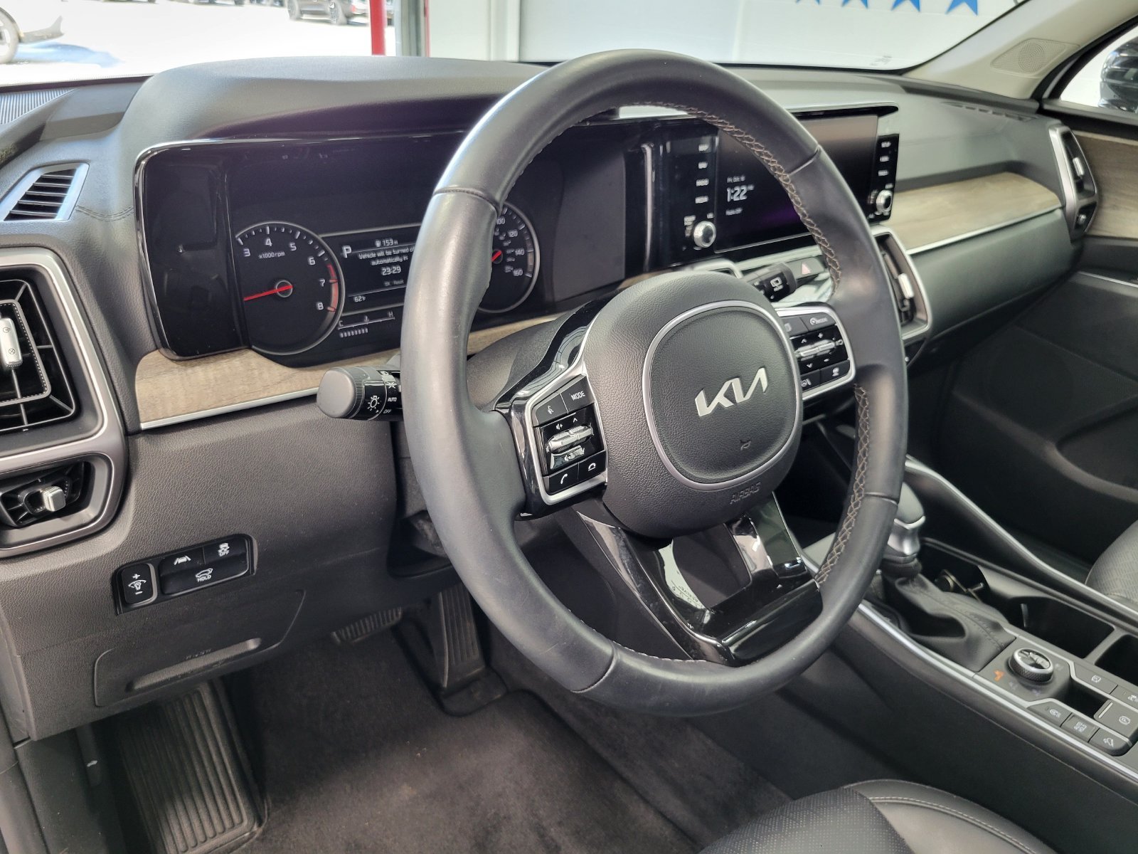 Used 2023 White Kia X-Line EX image 9
