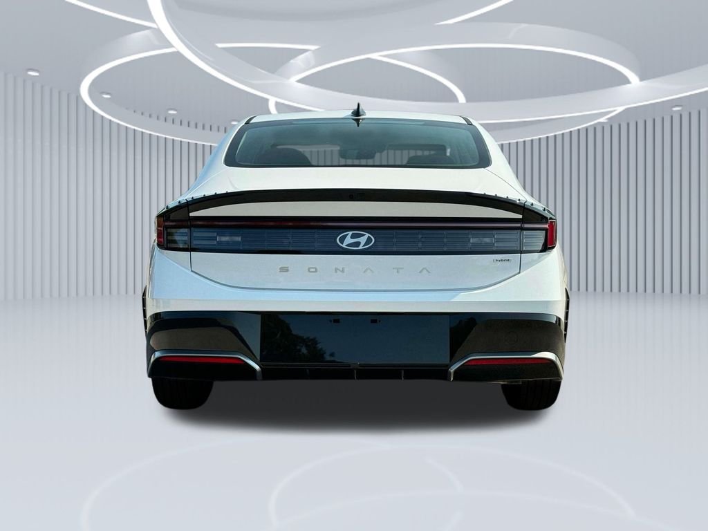 New 2025 White Hyundai SEL image 25