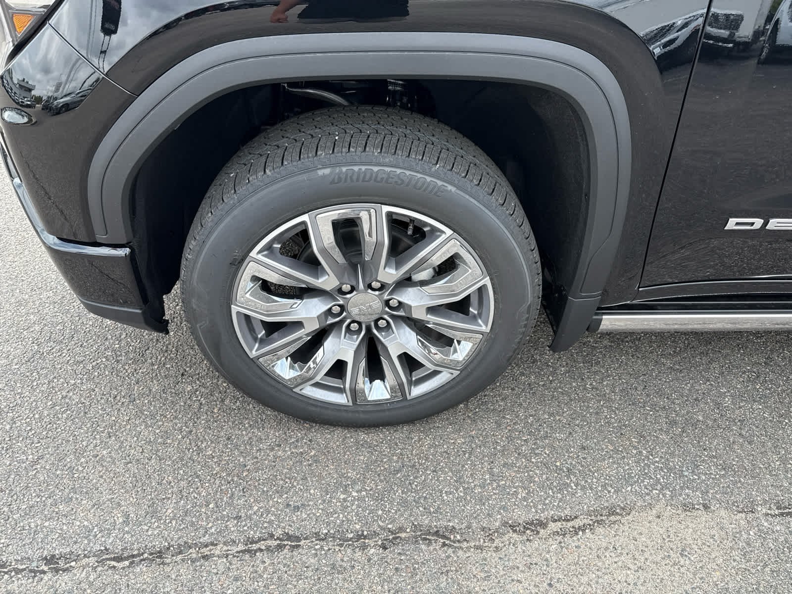 2026 GMC Sierra 1500 Denali - Photo 9