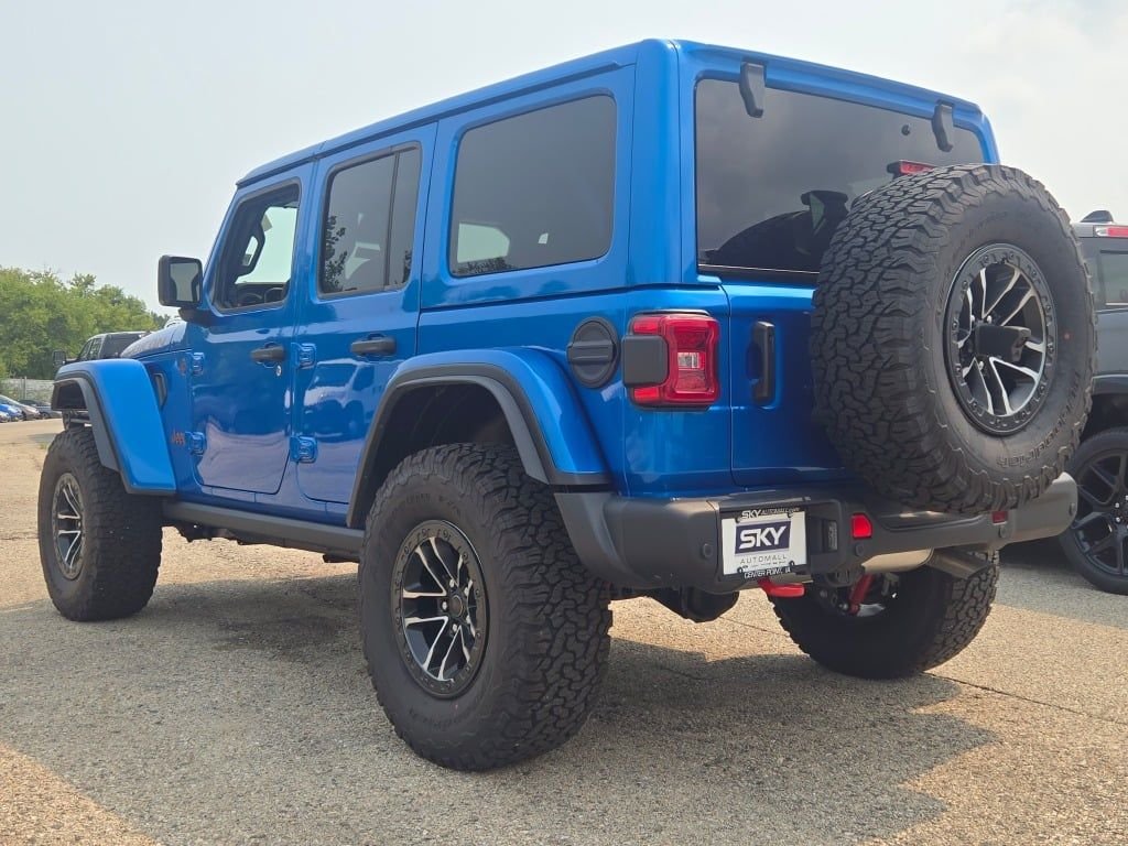 New 2026 Hydro Blue Pearlcoat Jeep Rubicon X image 19