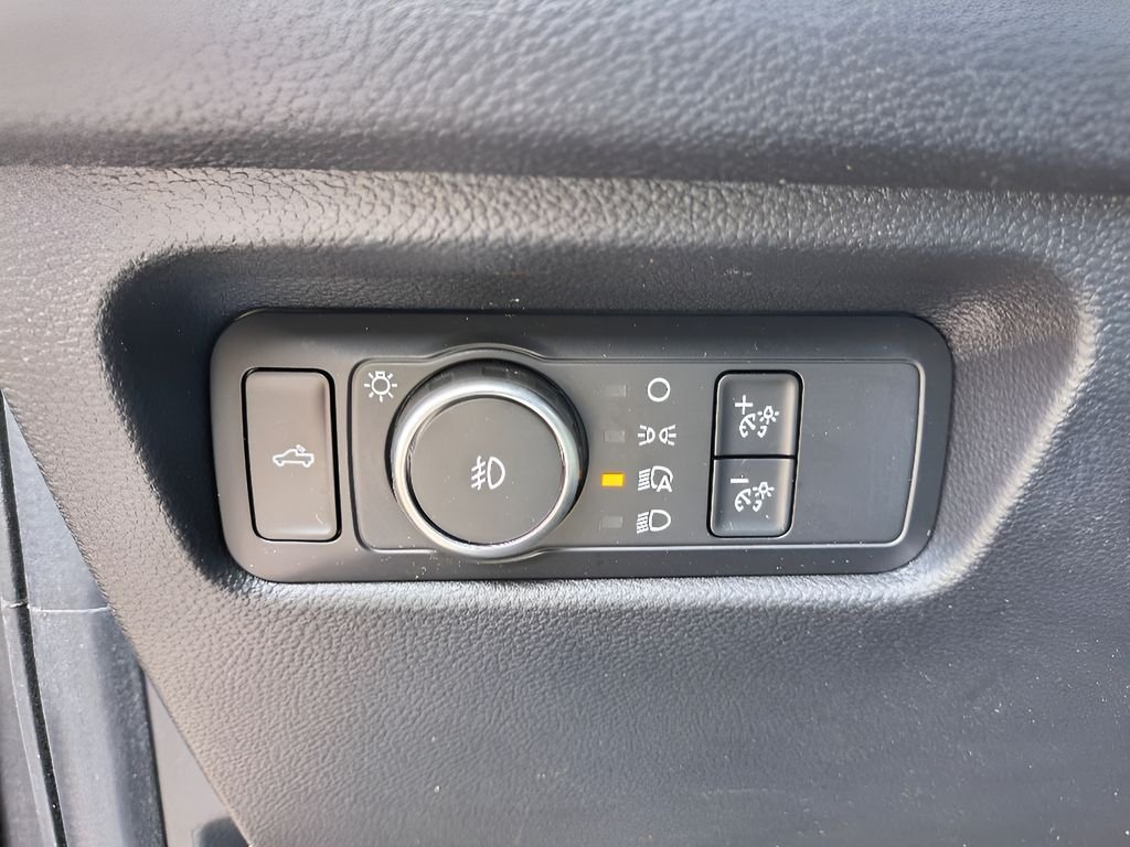 Used 2024 Carbonized Gray Metallic Ford XLT image 18
