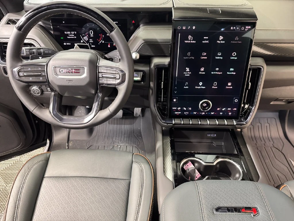 2026 GMC Yukon AT4 - Photo 15