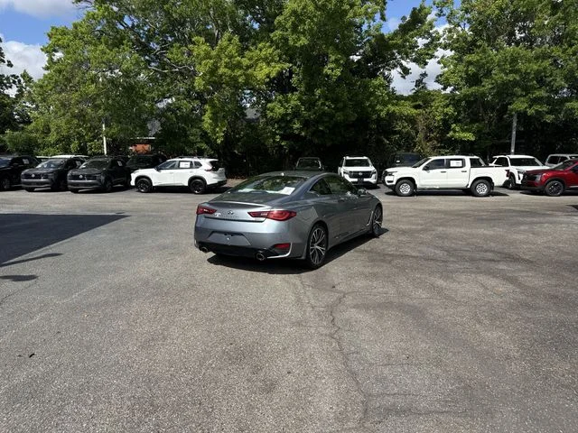 Used 2017 Blue INFINITI 2.0t Premium image 5