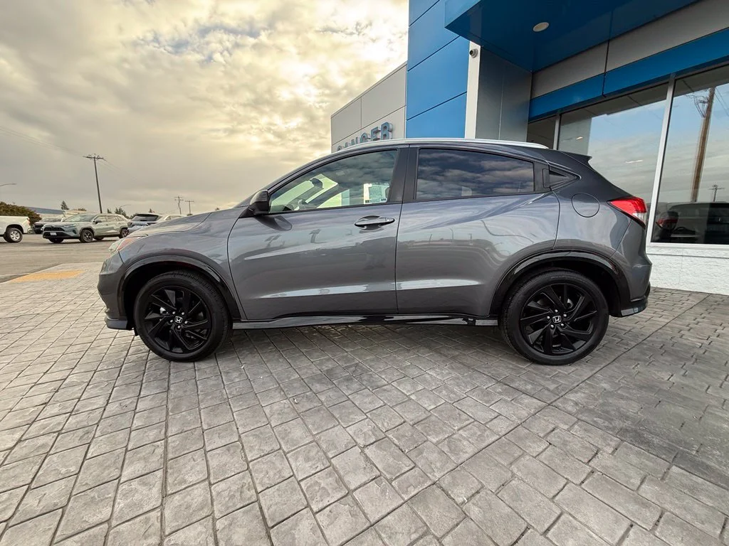 Used 2022  Honda Sport image 7
