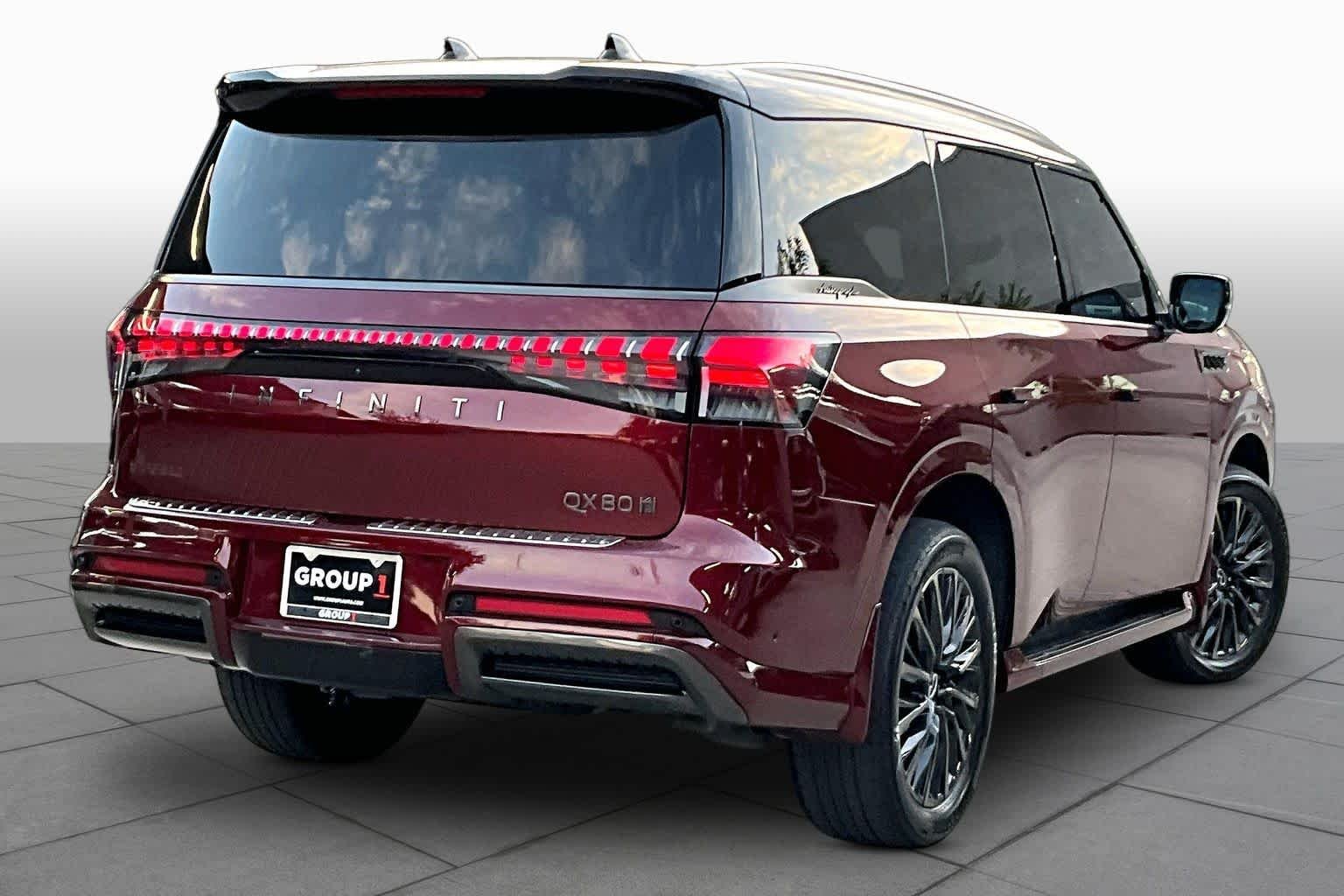 Used 2025 Coulis Red/Black Obsidian INFINITI AUTOGRAPH image 13