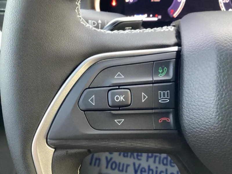 2025 Jeep Grand Cherokee Laredo - Photo 32