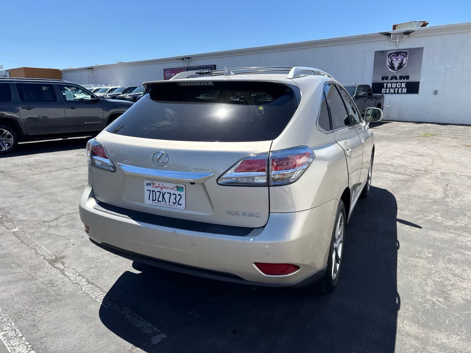 Used 2014 Satin Cashmere Metallic Lexus  image 13