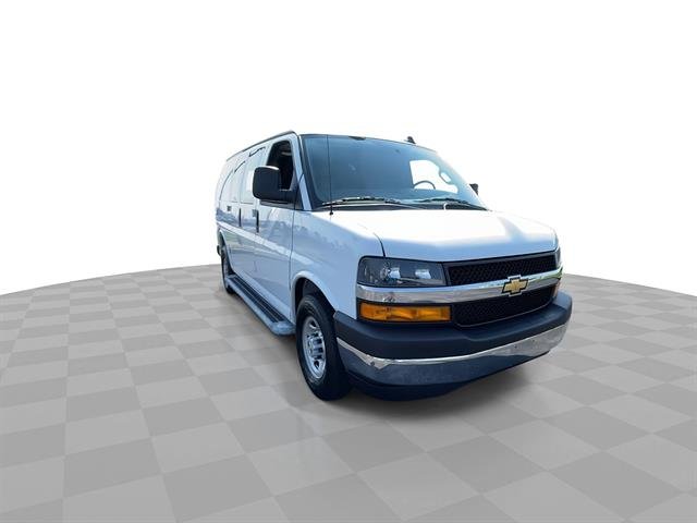2025 Chevrolet Express Cargo WT, photo 3 of 12