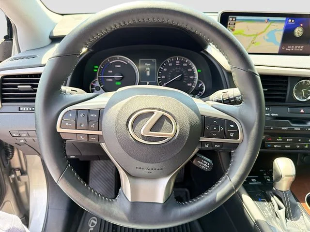Used 2018 Silver Lexus 450h image 12
