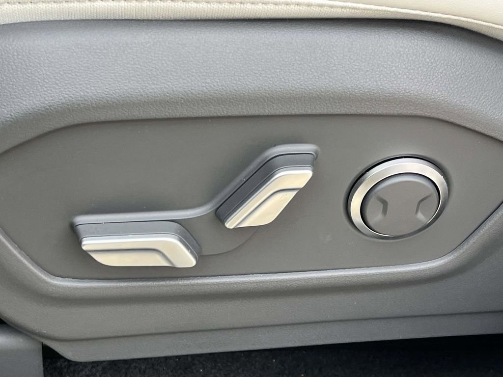 2026 Hyundai Santa Fe SEL - Photo 13