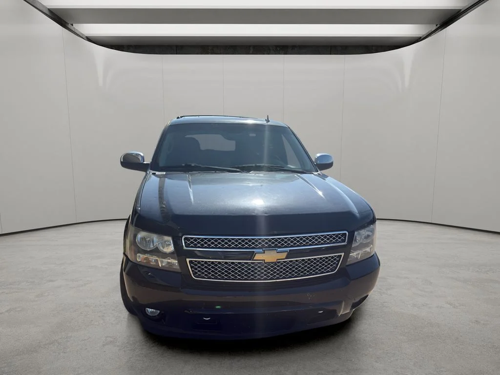 Used 2013 Black Chevrolet LS image 8