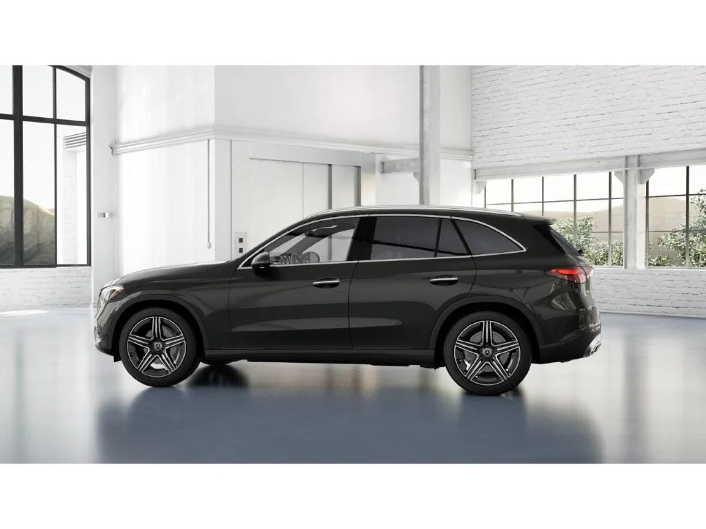 New 2027 Gray Mercedes-Benz GLC 300 image 33