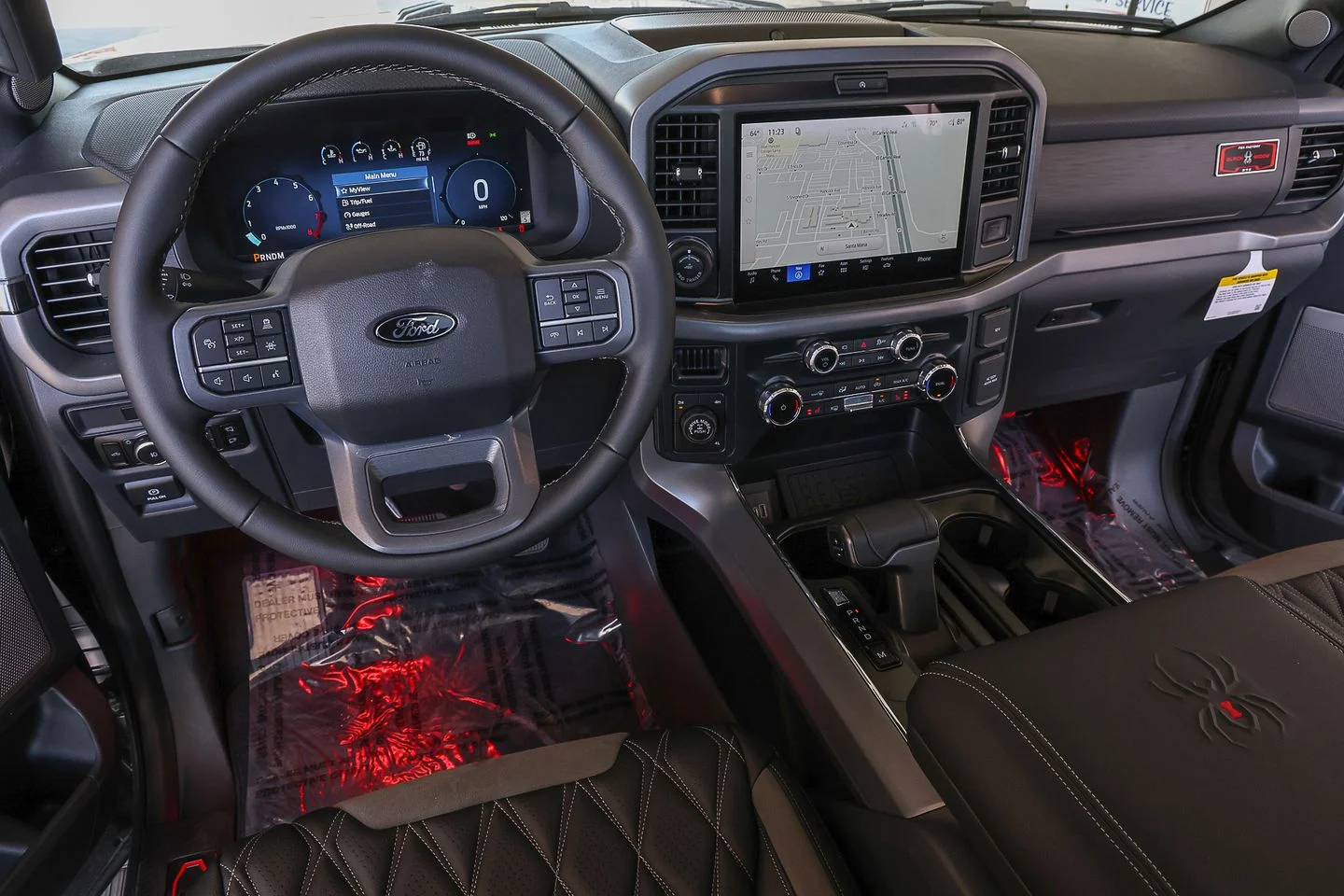New 2026 Carbonized Gray Metallic Ford XLT image 34
