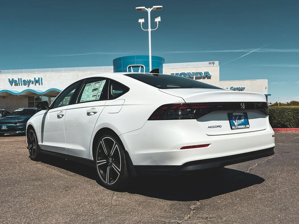 New 2026 Platinum White Pearl Honda SE image 5