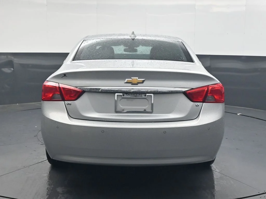 Used 2020 Silver Chevrolet LT image 5