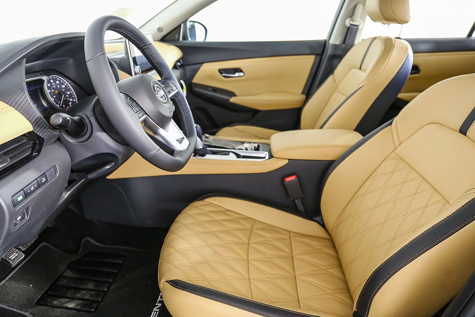 2025 Nissan Sentra SV - Photo 18
