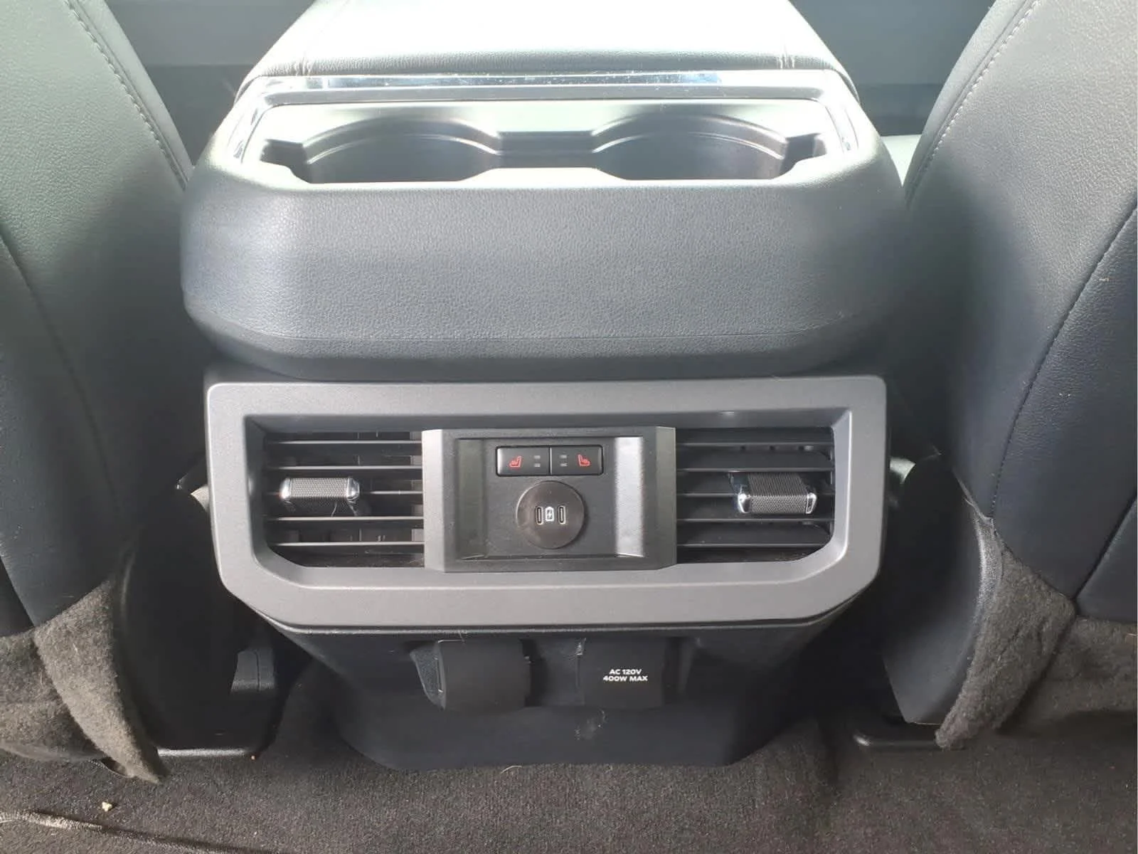 Used 2024 Carbonized Gray Metallic Ford LARIAT image 30