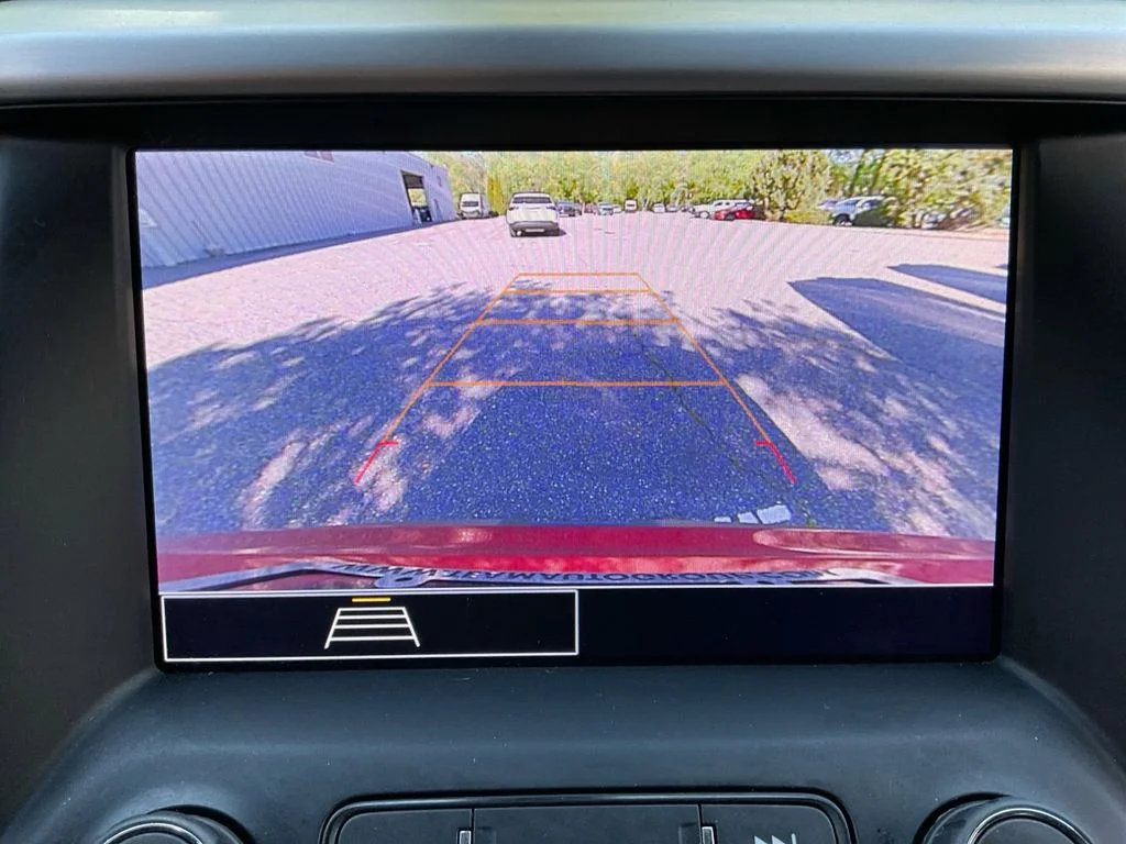 Used 2023 Red GMC SLE image 21