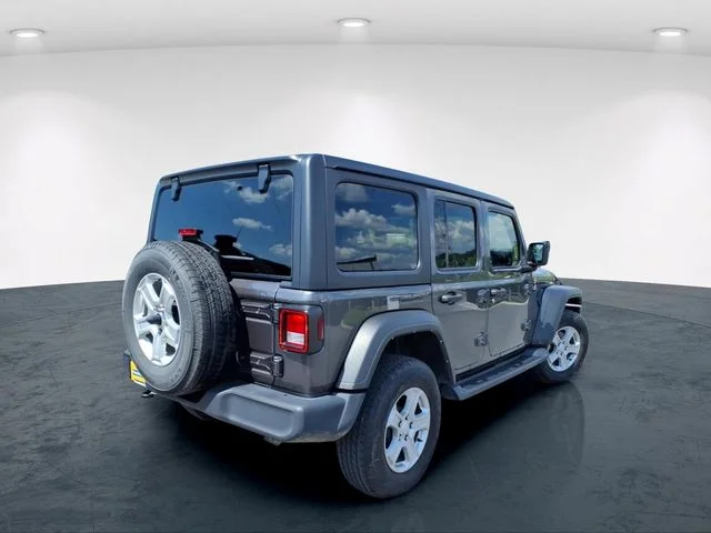 Used 2022 Gray Jeep Unlimited Sport S image 8