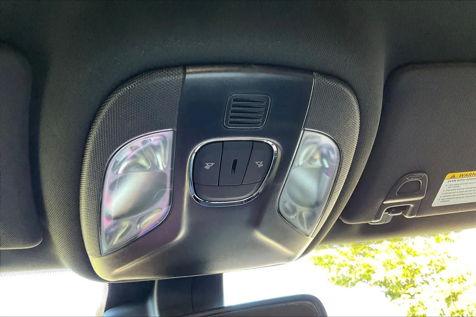 Used 2023 Billet Silver Metallic Clearcoat Jeep Trailhawk image 31