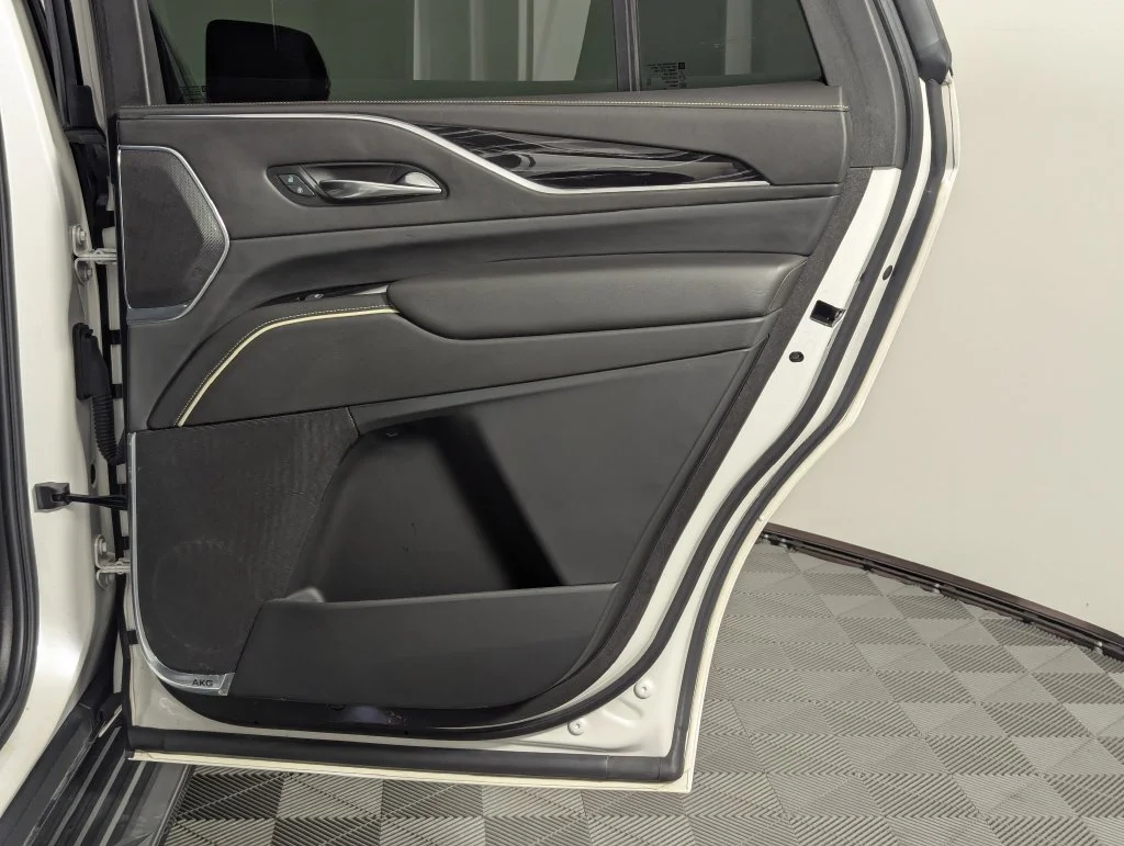 Used 2021 White Cadillac Sport image 62