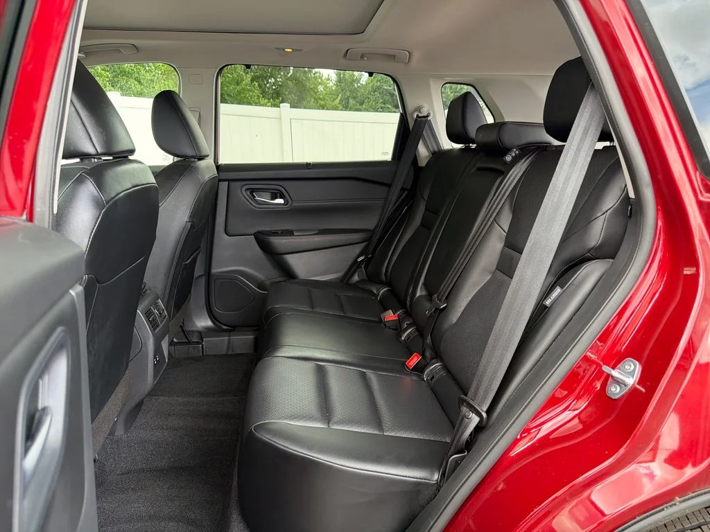 Used 2025 Red Nissan SV image 28