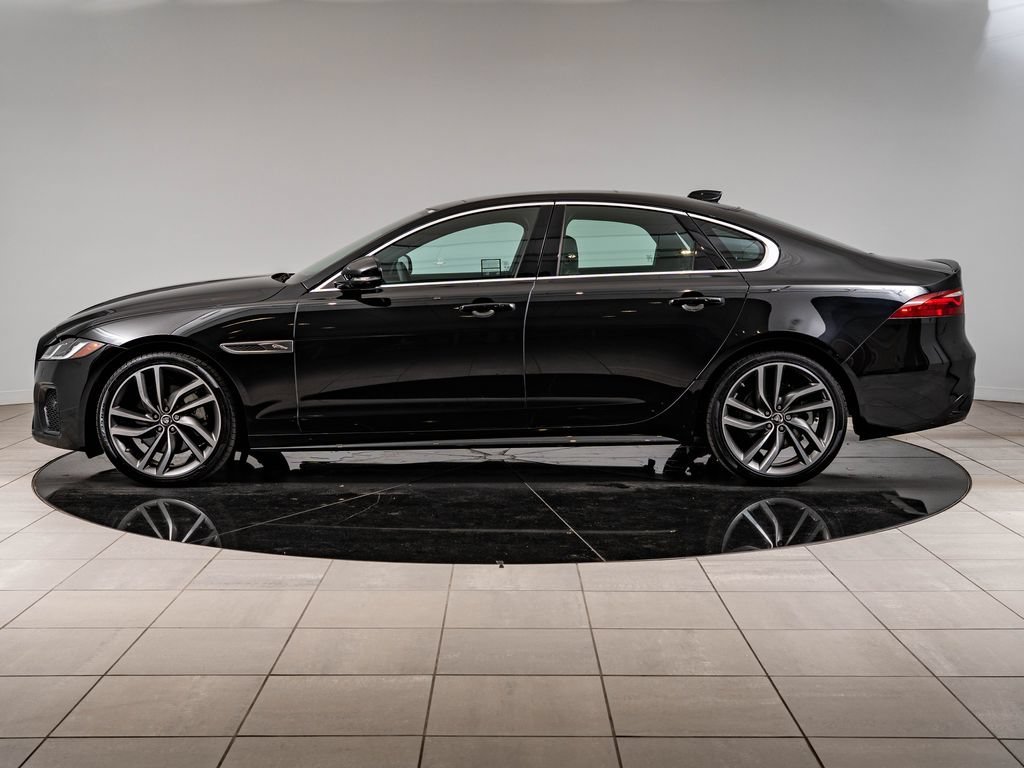 2024 Jaguar XF R-Dynamic SE - Photo 5