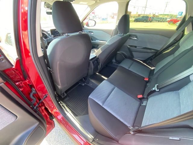 Used 2023 Red Nissan SV image 24
