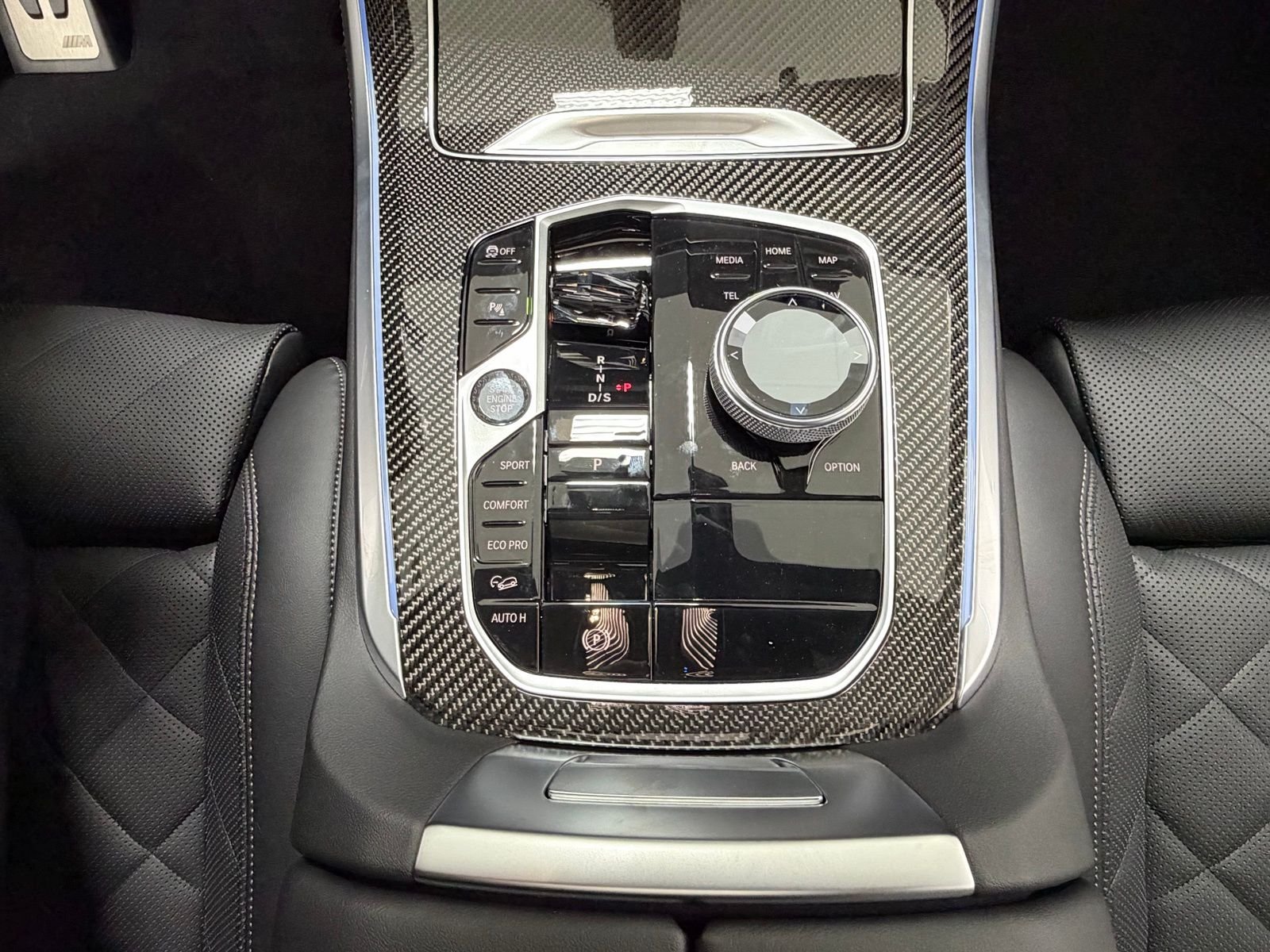 New 2026 Black Sapphire Metallic BMW M60i image 37