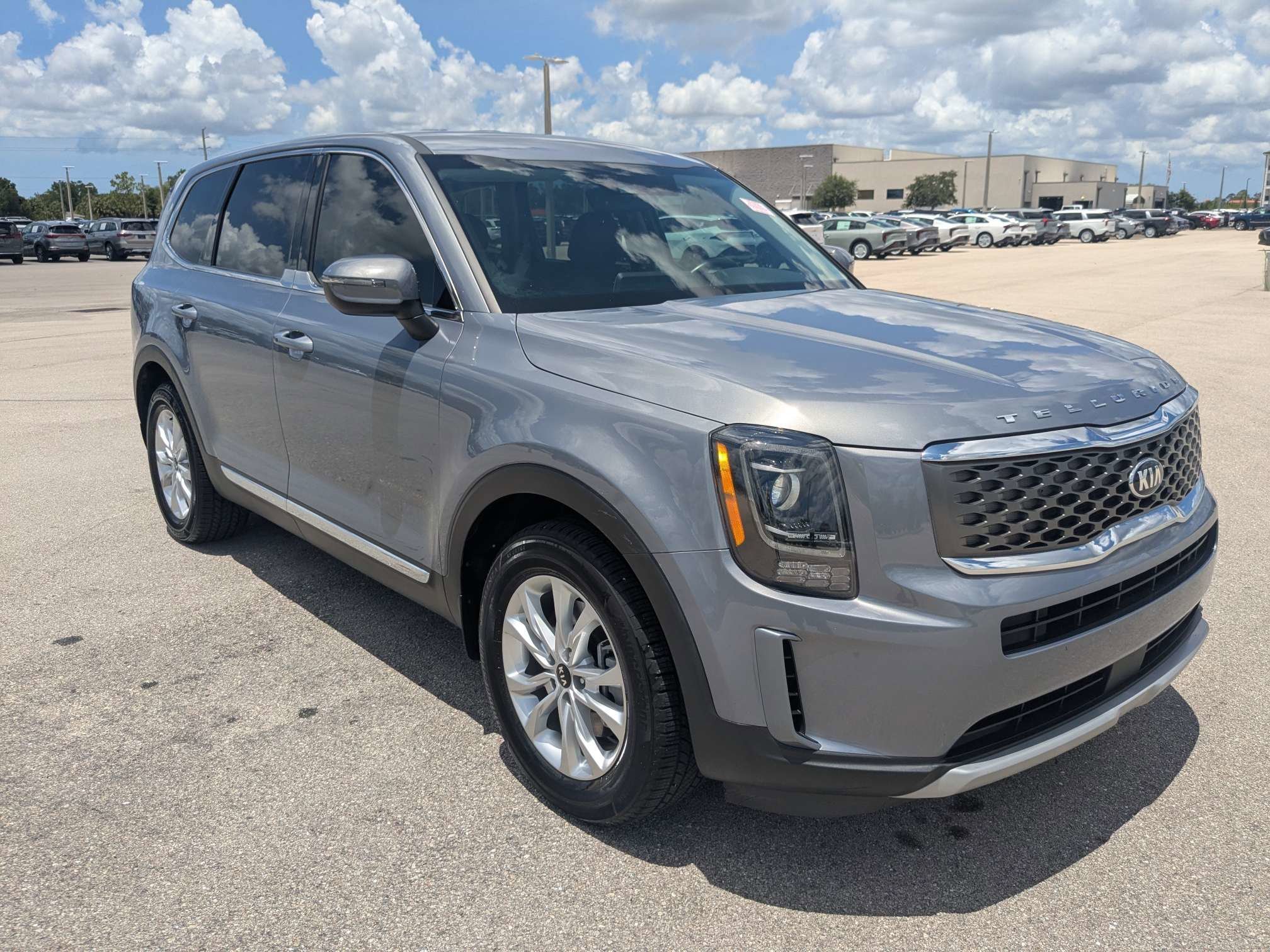 2020 Kia Telluride LX FWD's photo