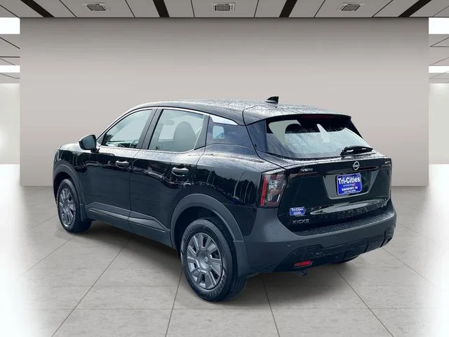 Used 2025 Black Nissan S image 6