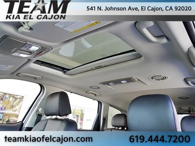 Used 2025 Silver Kia EX FWD image 16