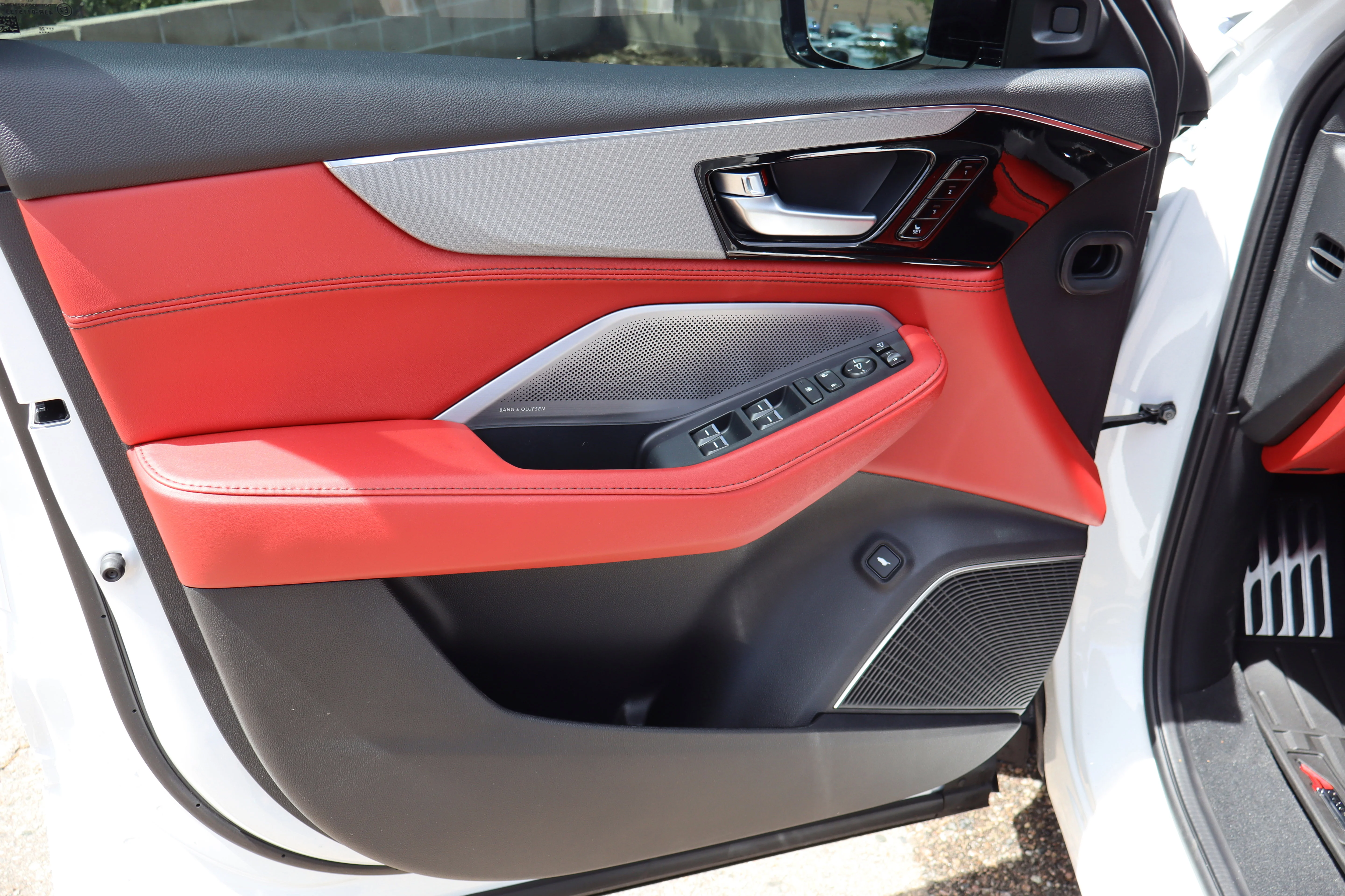 New 2026 Platinum White Pearl Acura w/A-Spec Package image 24
