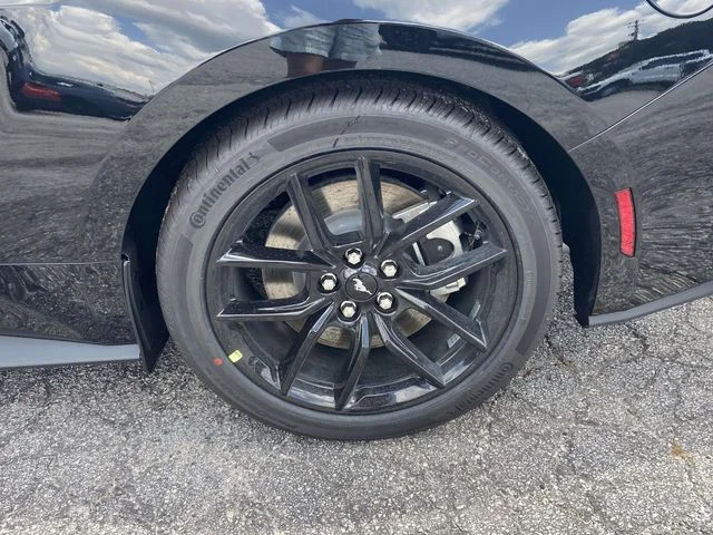 New 2026 Black Ford GT image 7