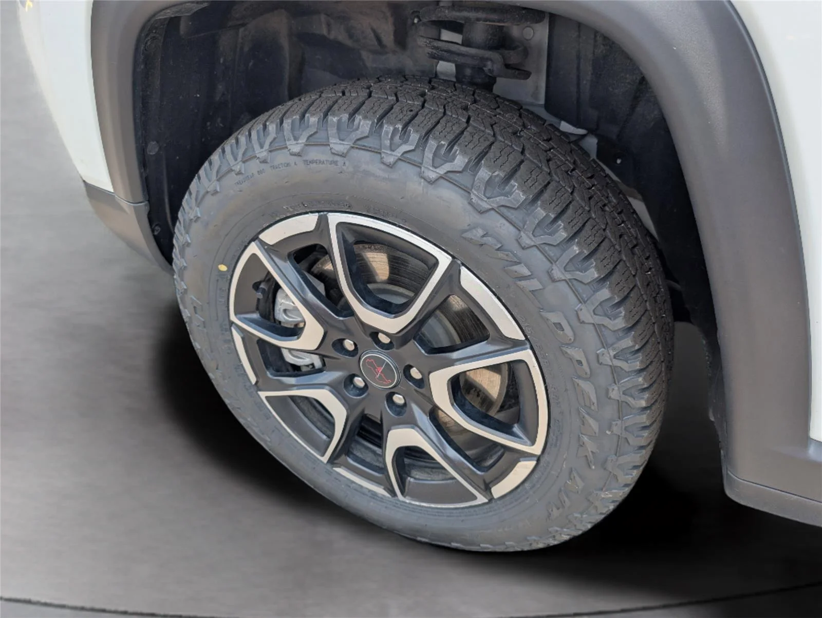 Used 2025 Bright White Clearcoat Jeep Trailhawk image 34