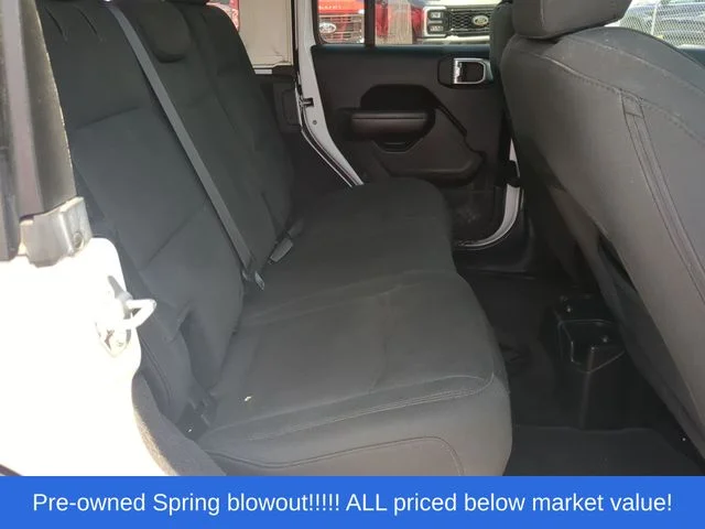 Used 2018 White Jeep Unlimited Sport S image 39