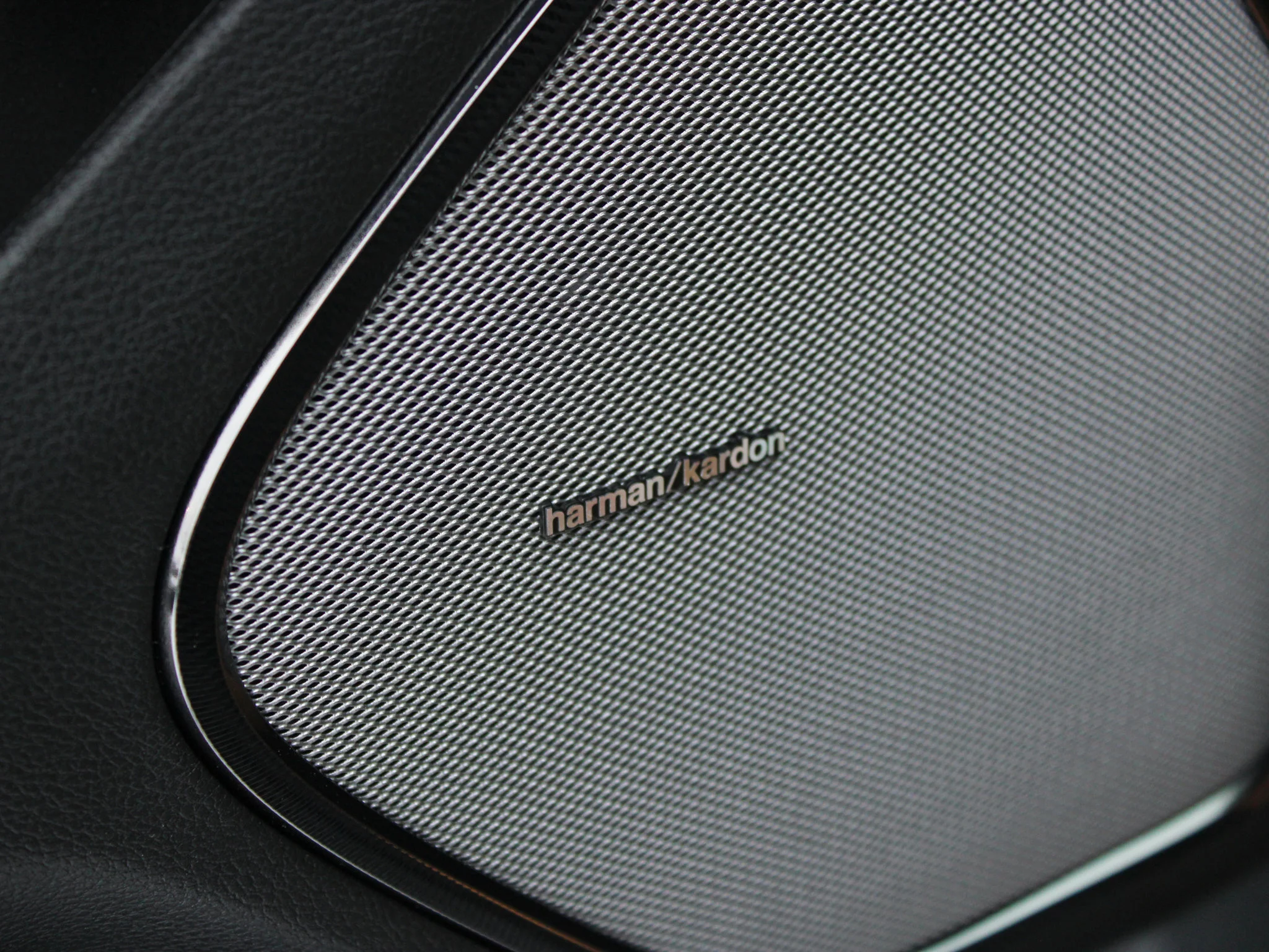 New 2026 Black RAM Sport* HEMI V8 image 10
