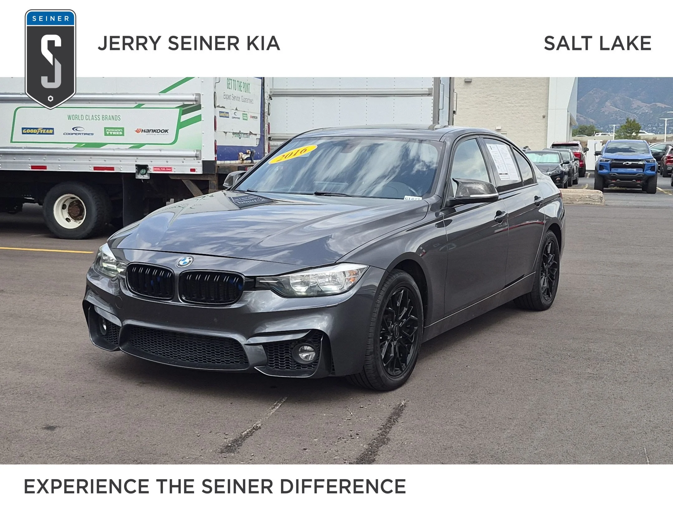 Used 2016 Mineral Gray Metallic BMW 328i xDrive image 1