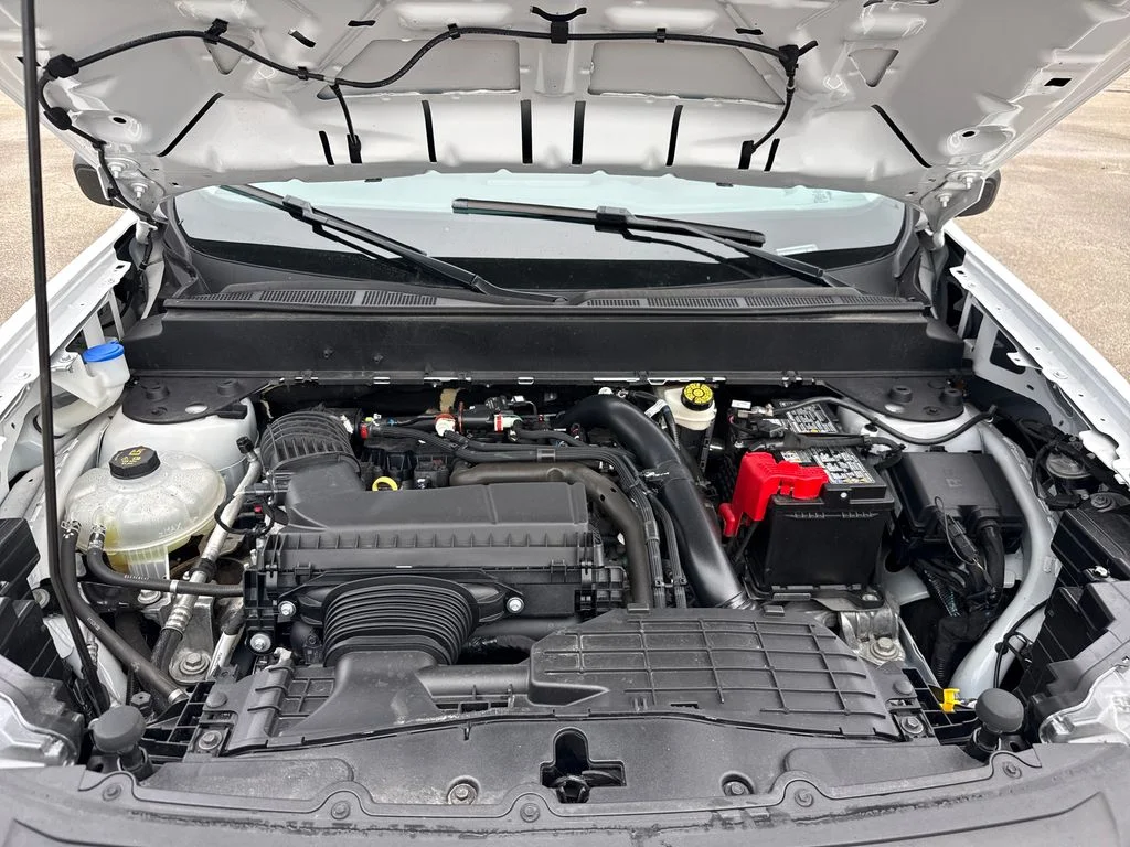 Certified Used 2025 White Ford XL image 28