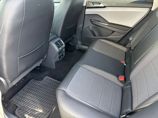 Certified Used 2023 Gray Volkswagen 1.5T SE image 37
