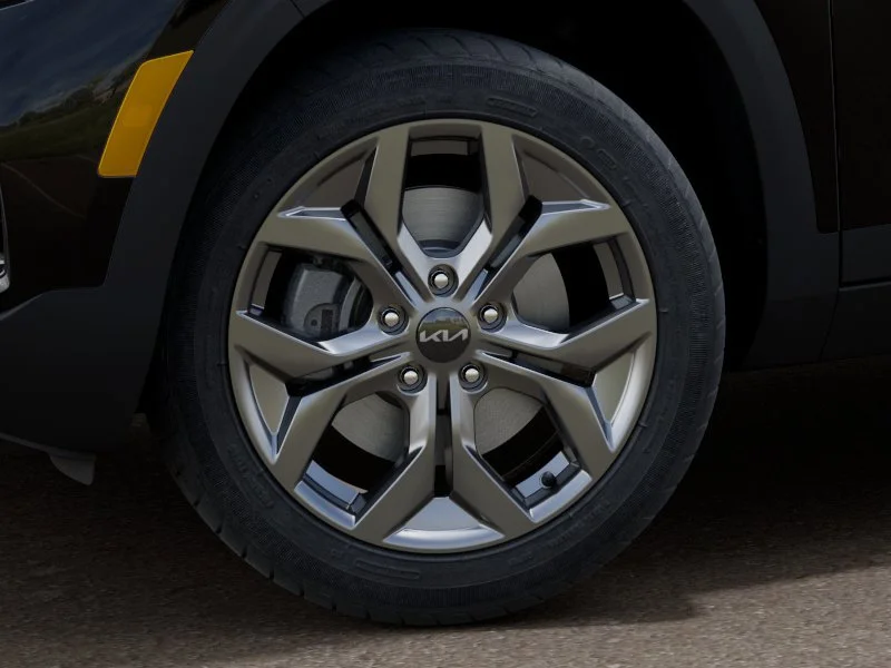 New 2026 Fusion Black Kia LX image 9