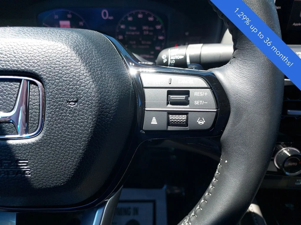Used 2024 Black Honda Touring image 12