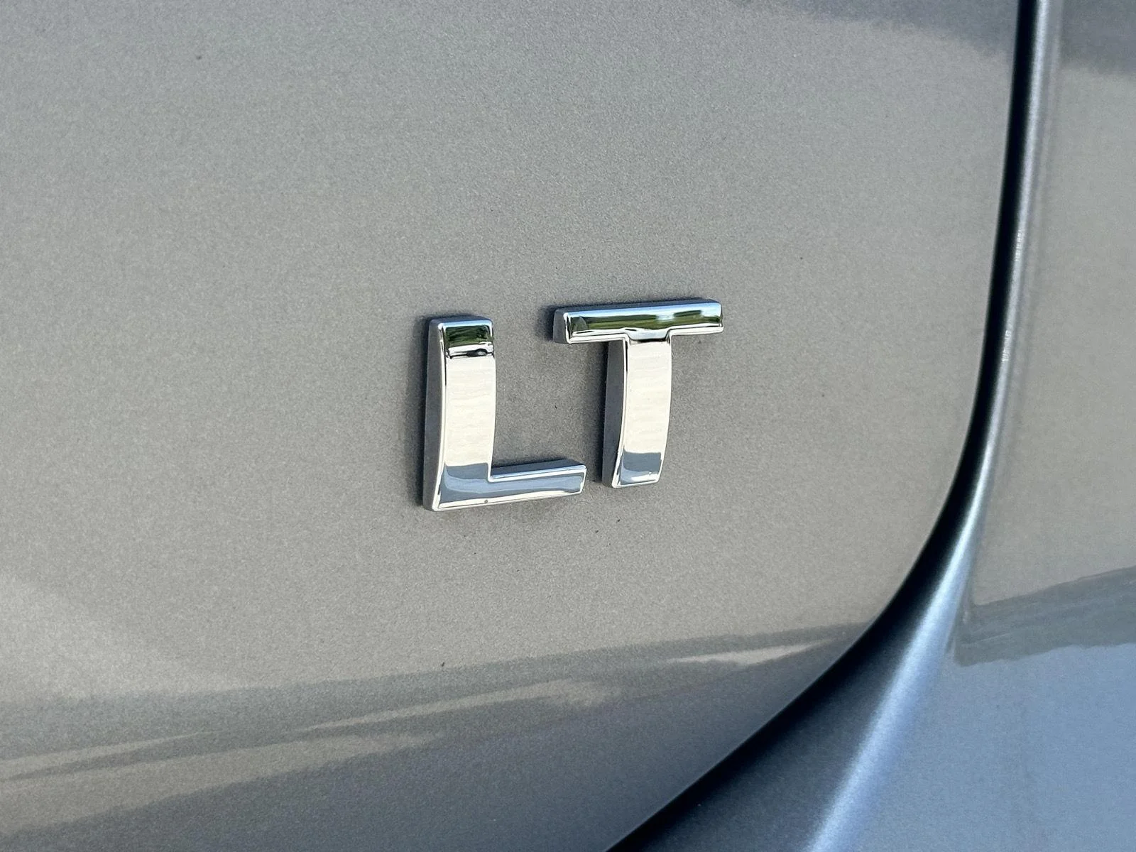 Used 2023 Sterling Gray Metallic Chevrolet LT image 14