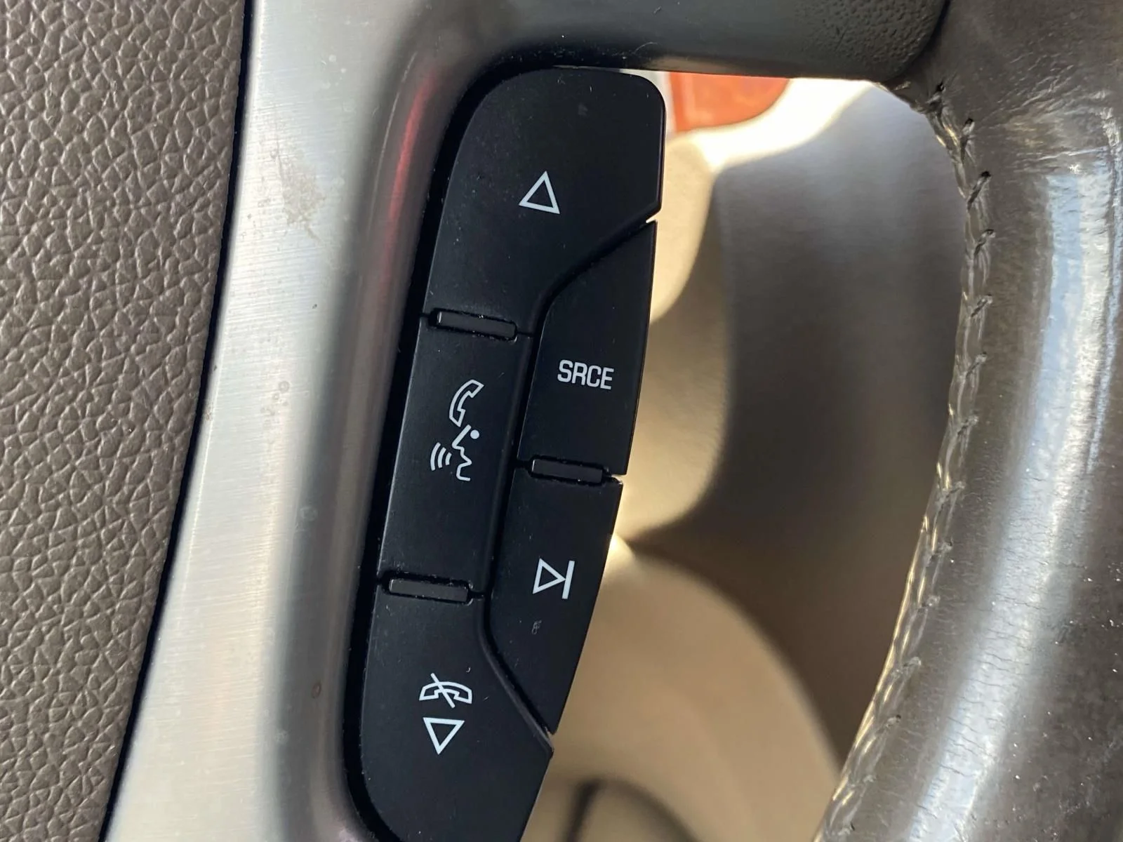 Used 2013 Gold GMC SLT 1500 image 24