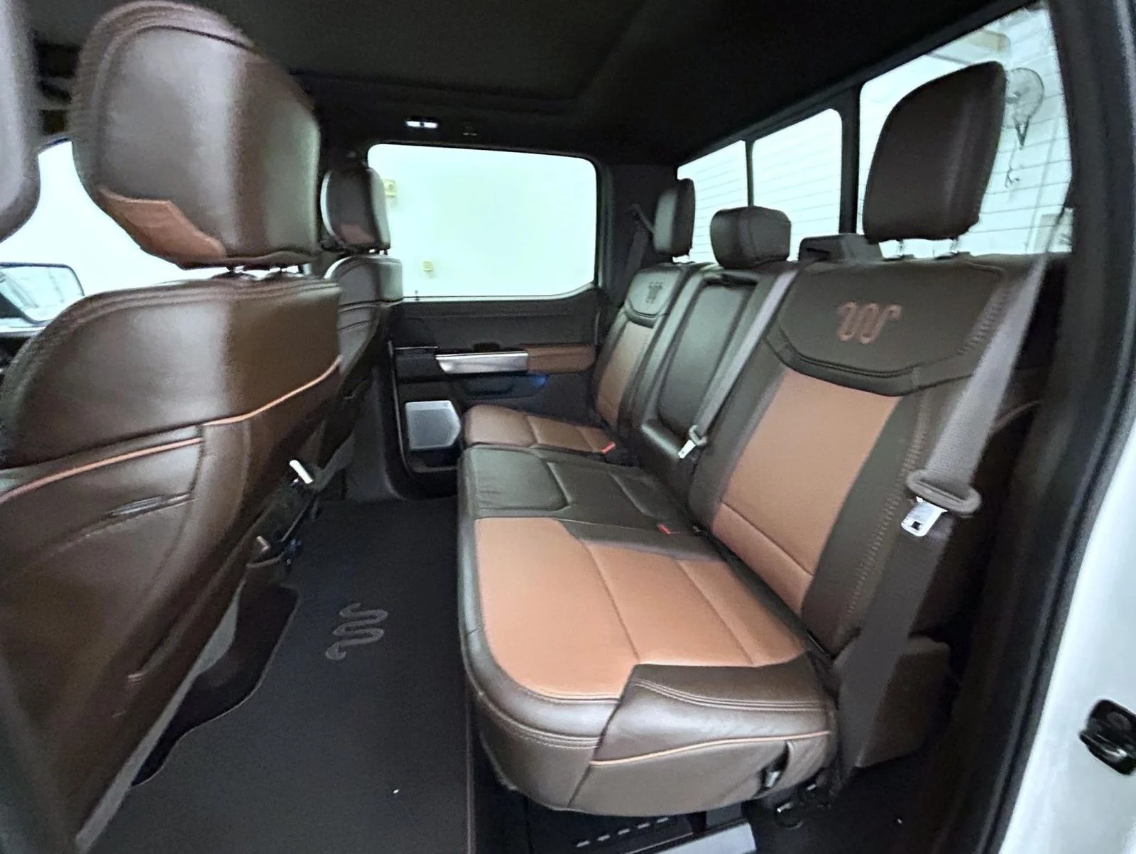 Used 2024 White Ford King Ranch image 20