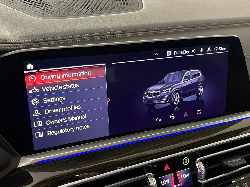 Used 2020 Black BMW sDrive40i image 24